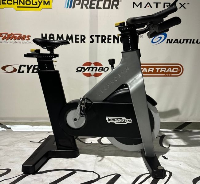 Спинбайк Technogym Group Cycle Connect D92CBNE0 серый - Б/У, восстановленный D92CBNE0-G фото