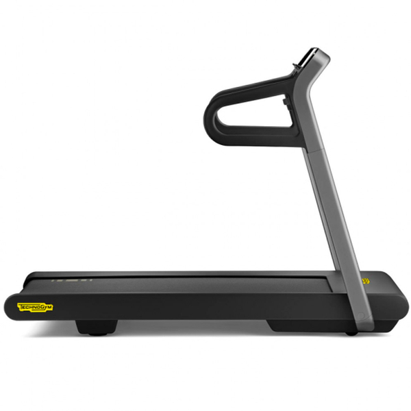 Бігова доріжка Technogym MyRun Cosmo Black MyRun Cosmo Black фото