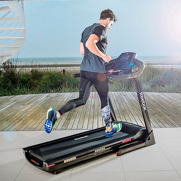 Беговая дорожка Reebok GT50 One Series Treadmil RVON-10421BK фото